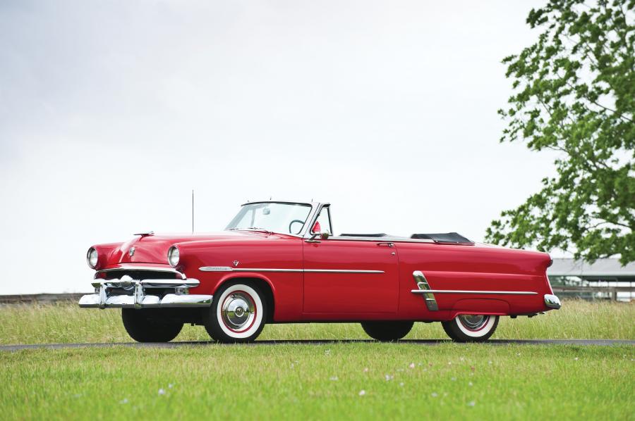  Ford Crestline Sunliner Convertible 1953 года  (фото 1 из 29)
